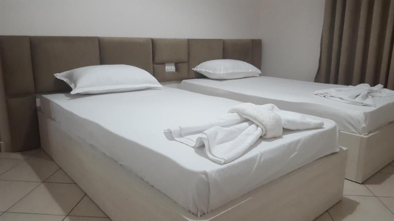 B & D Apartment Саранде Екстериор снимка